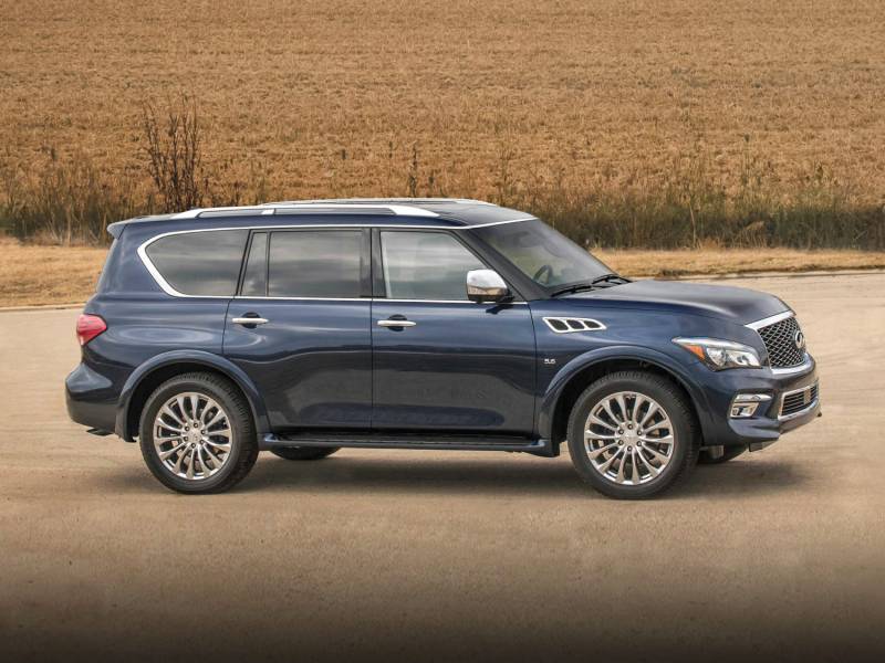 Comparison - Infiniti QX80 2016 - vs - Nissan Armada Platinum 2017
